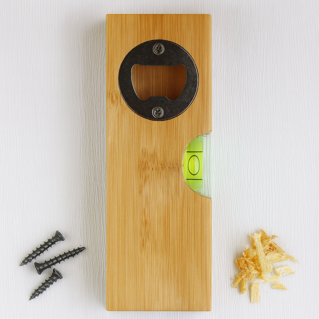 „Apa mindent egyenesbe hoz” - vízmérték