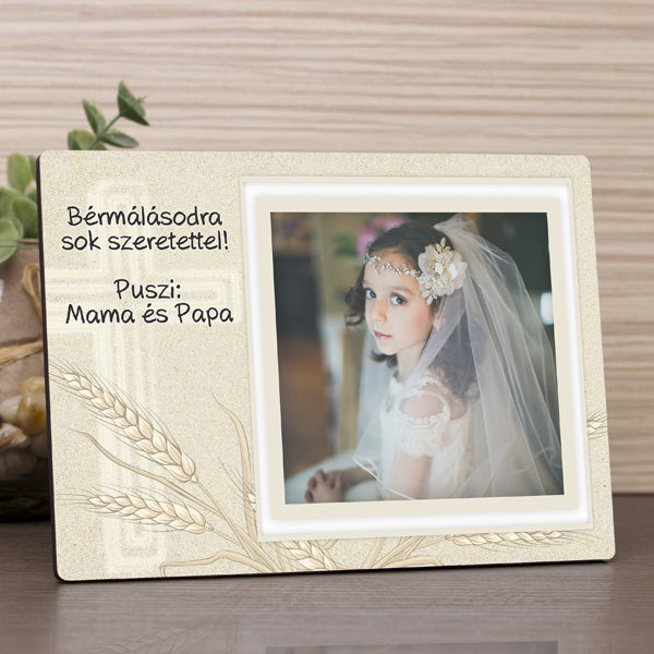 Vallási témájú fa fotópanel saját fényképpel és személyre szabható felirattal, emlékezetes ajándék elsőáldozásra, bérmálásra vagy más egyházi alkalomra.