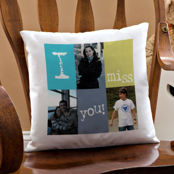Hiányzol feliratú egyedi fényképes kispárna több cserélhető fotóval, személyes emlékekből készült megható ajándék távol lévő szeretteknek.