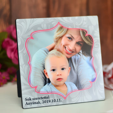 Négyzet alakú fotópanel felirattal