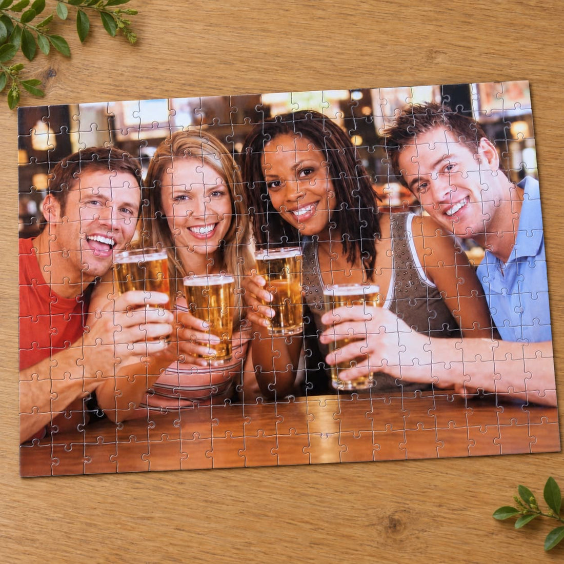 Fényképes A3-as puzzle fekvő képhez, egy baráti társaság fotójával