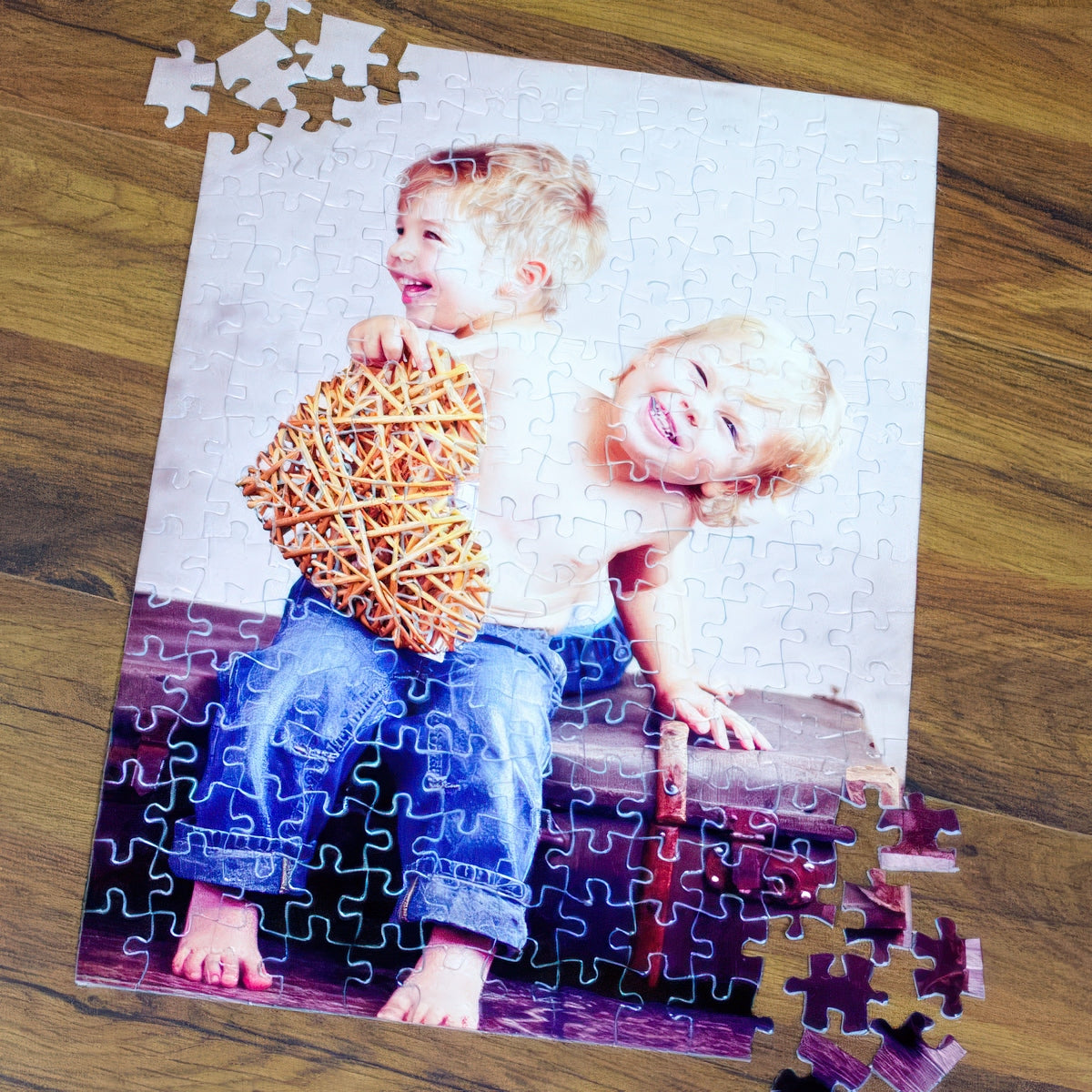 Egyedi fényképes puzzle 192 darabos, 40×29 cm méretben – személyre szabható kirakó saját fotóval ajándékba