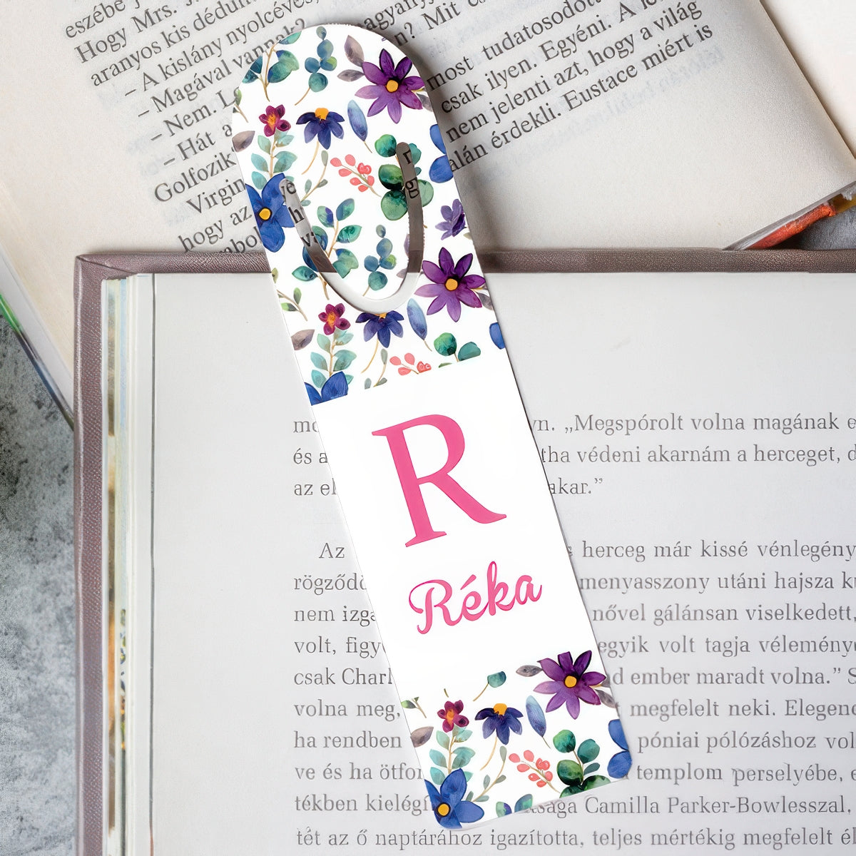 Egyedi virágos fém könyvjelző